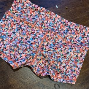 Lululemon shorts size 4 floral